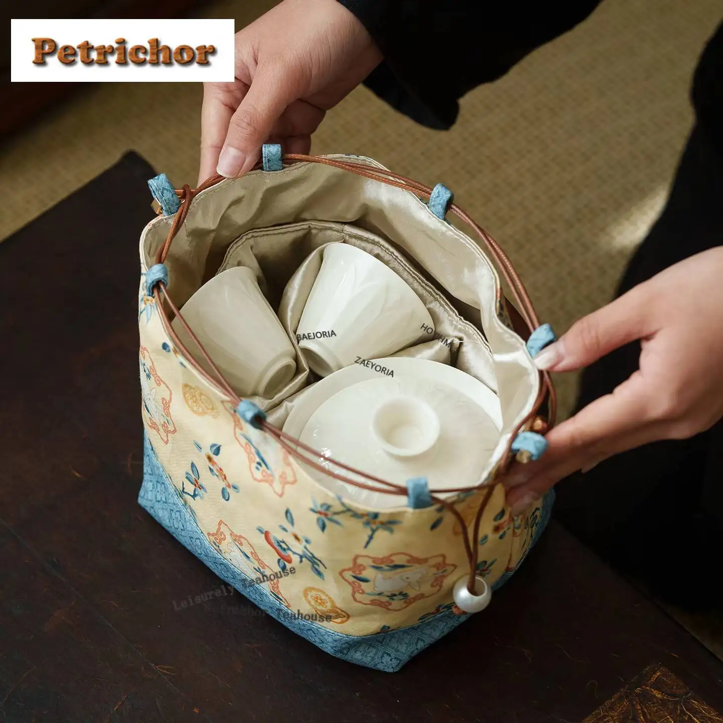 Osmanthus Jade Rabbit Cotton Cloth Drawstring Tea Cozies Luxury Tea Cozy For Teapot Portable Bag Travel Tea Set Bag Tea Ceremony view 4