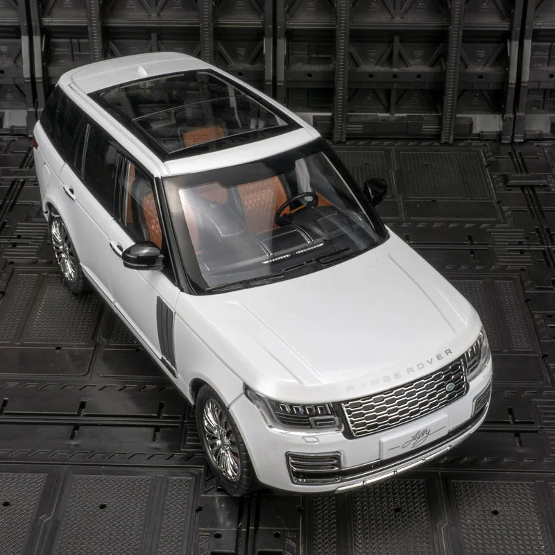 1:18 Land Rover Range Rover SUV off-road vehicle alloy model large acousto-optic pull-back toy door and hood trunk can be opened