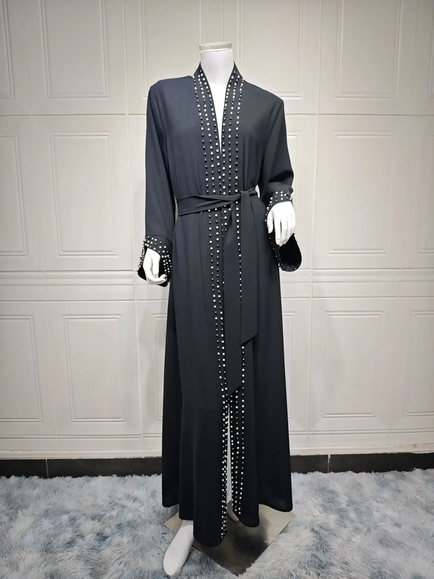 Middle East Fashion Elegance Arabian Women's Clothing Turkey Net Color Bubble Bead Muslim Lace-Up Cardigan Robe Abaya