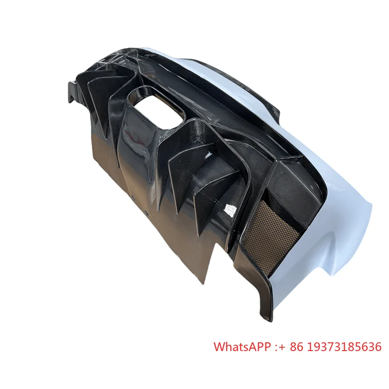 

Для Ferrari 458, модернизированный обновленный комплект кузова в стиле Vorsteiner, передний бампер из полууглеродного волокна, задний бампер