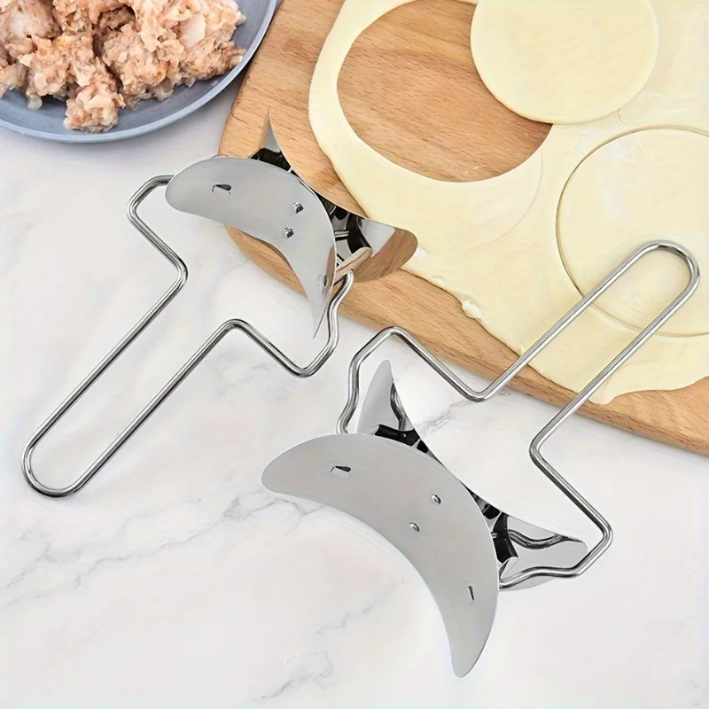 1Pc,  Rolling Cutter for Dumplings, Biscuits, and More - Perfect for Baking and Pastry - Easy To Use and Durable Kitchen Tool