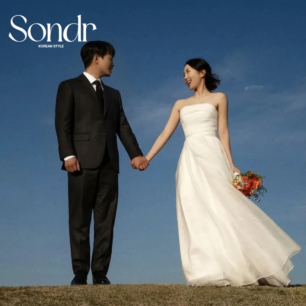 

Sondr Simple A-Line Korean Wedding Dresses Strapless Photo Shoot Customized Soft Organza Elegant Long Bridal Gowns Corset