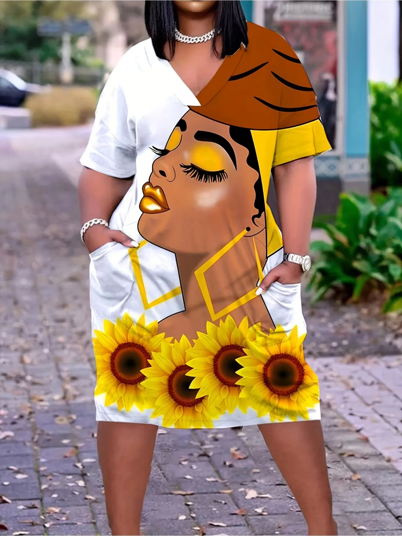 Plus Size Women Figure Sunflower Print V Neck Dress With Pockets Short Sleeve Casual Midi Dress