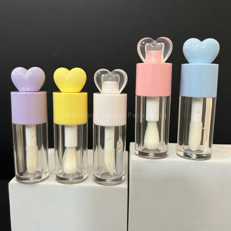 

50Pcs Hot 4ml Lovely Pink White Yellow Heart Shape Big Wand Brush Lip Oil Bottle Makeup Wholesale Lip Gloss Tube Container