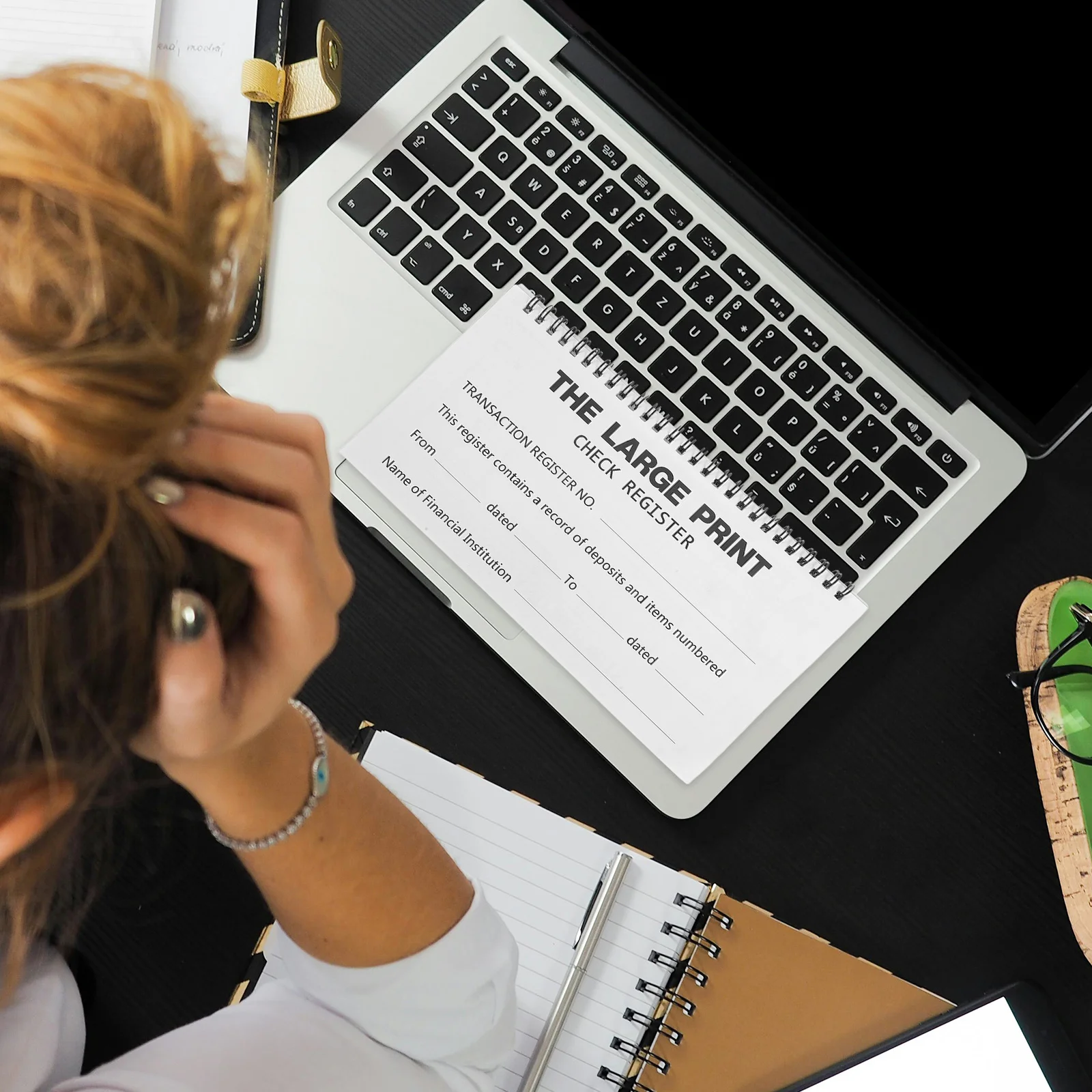 Libro compatto per la pianificazione finanziaria Rilegatura a spirale Pianificatore di budget mensile Studente del libro principale delle finanze personali