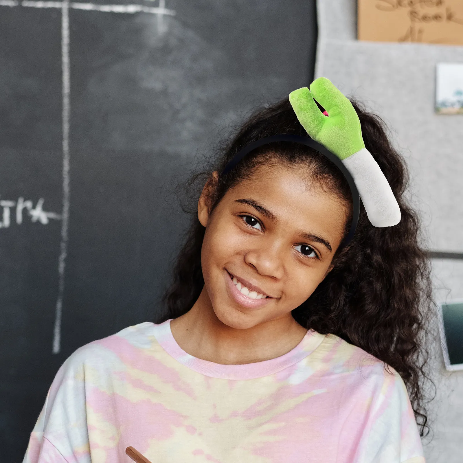 

Мягкая и удобная повязка на голову с узором из зеленого лука для длительного ношения, для вечеринок, Рождества, Хэллоуина, дней рождения, праздничных мероприятий, в качестве реквизита для фотосессий и костюмов