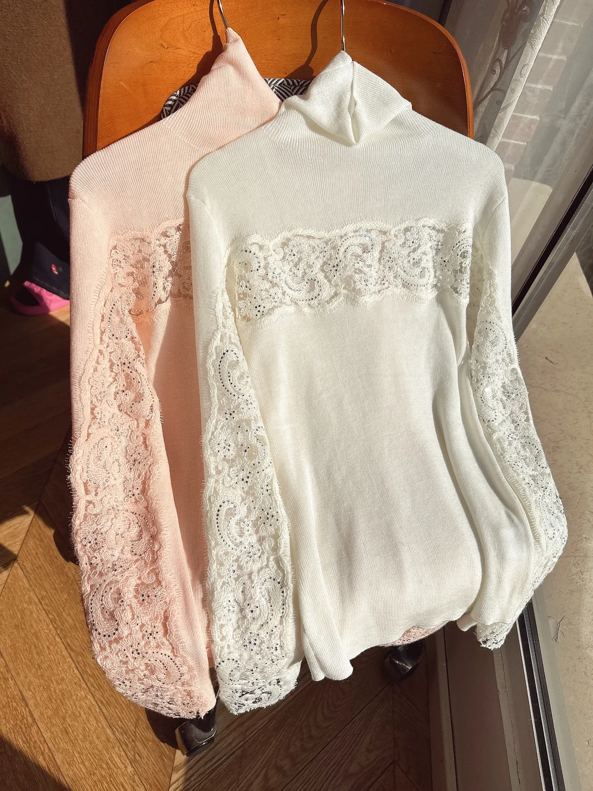 

Женский шерстяной свитер с кружевными вставками и вырезами, облегающий, с длинными рукавами, модный, для повседневной носки