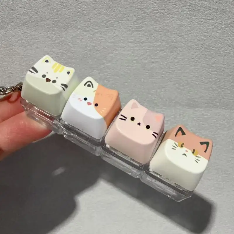Cute Cat-shaped Press-to-depress Keycaps 4-key Cat Keyboard Portable Animal Keychain Backpack Charm For Cat Lovers