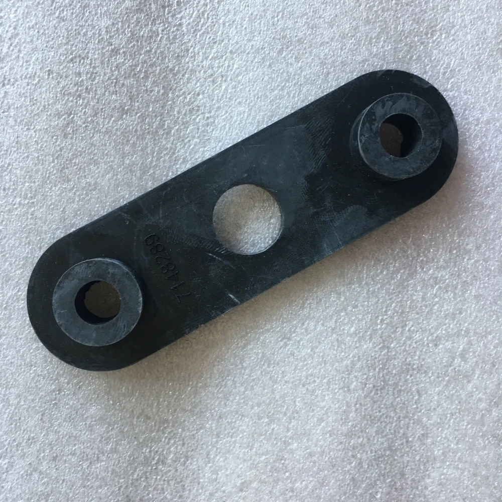 

Уплотнитель шарнира стекла 7148289, подходит для погрузчиков Bobcat S450, S550, S590, S595, S630, S750, S770, S850, A770