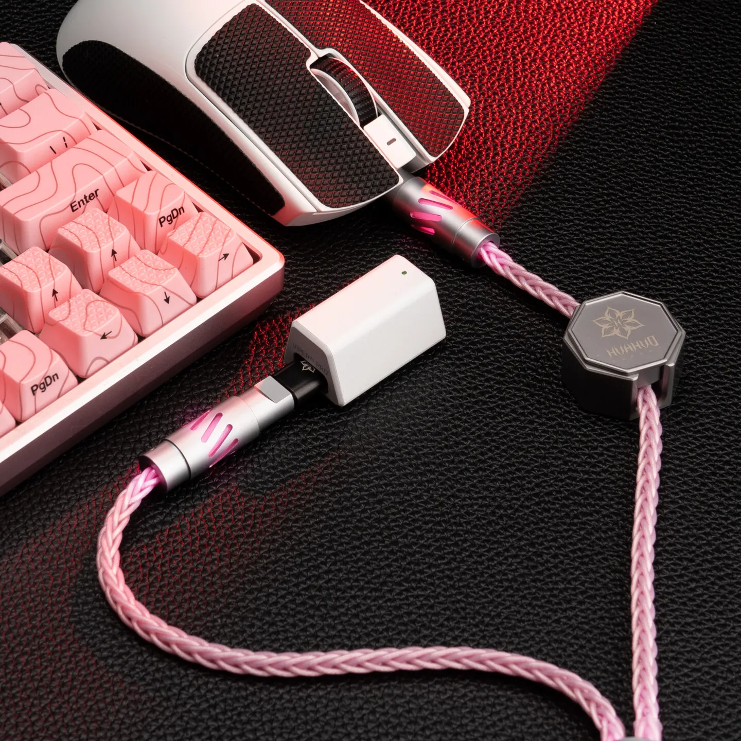 HUAHUO Esports Pro Custom Avia - Type C Detachable Cable Coiled Keyboard recensie en prijs