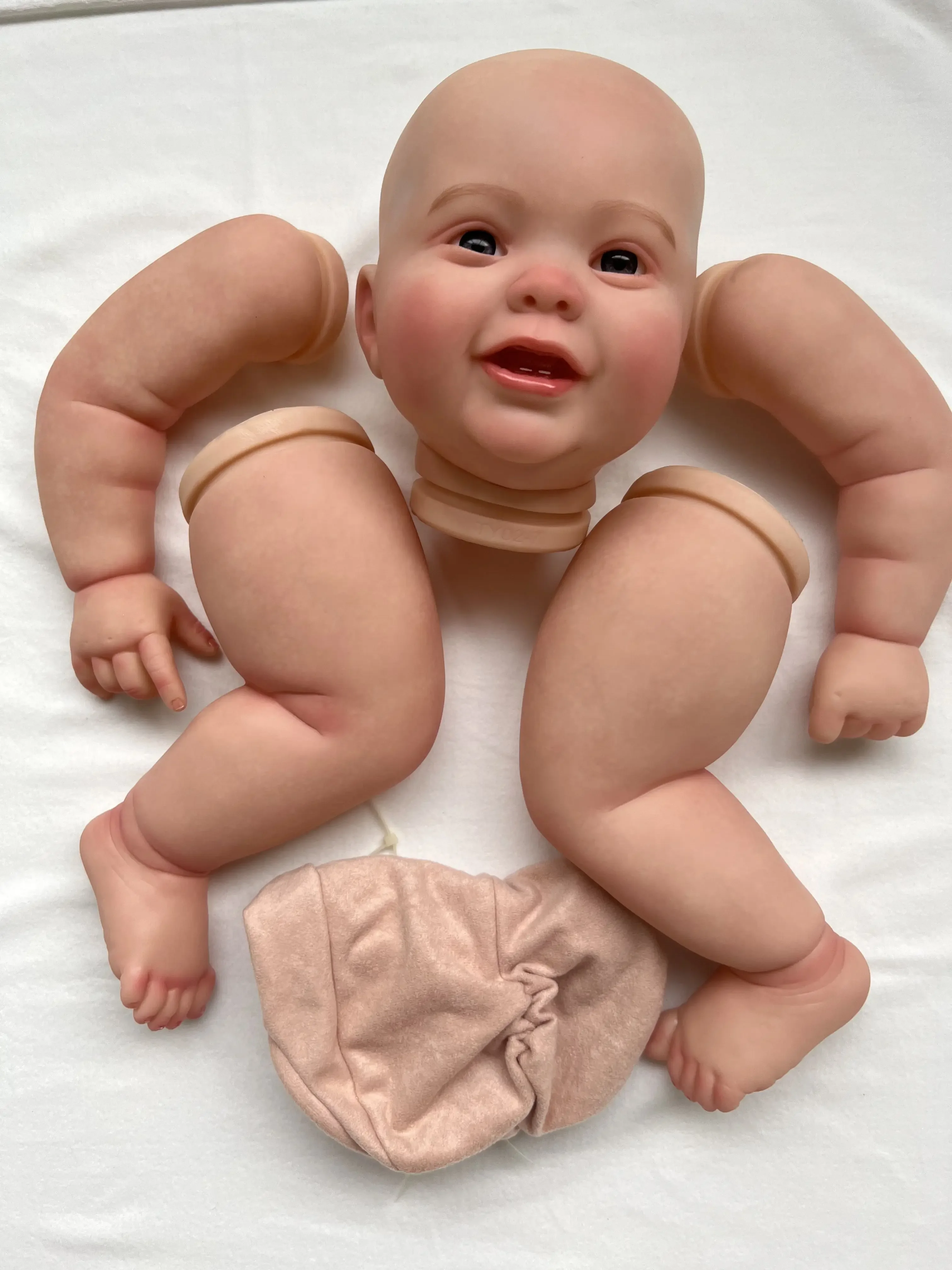 24inch Already Painted Huge Fat Reborn Doll Parts Kodi Bear Lifelike Soft Touch 3D Painting with Visible Veins Cloth Body Includ