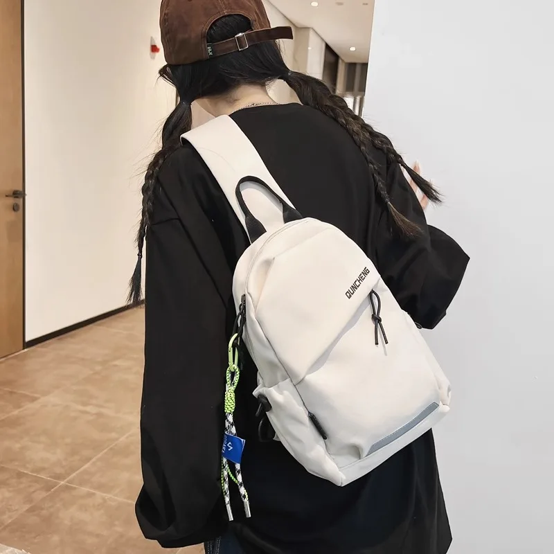 Men Sling Crossbody Bag Unisex Chest Pack Lightweight Single Shoulder Backpack For Cycling Hiking Outdoor Sports, Fits Tablet