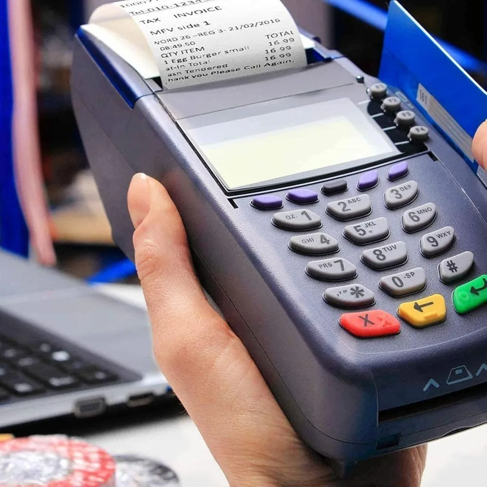 لفات ورق حرارية مباشرة، 3.125 بوصة × 230 قدم، 50 لفة، لاستلامات بطاقات الائتمان وتسجيل النقدية