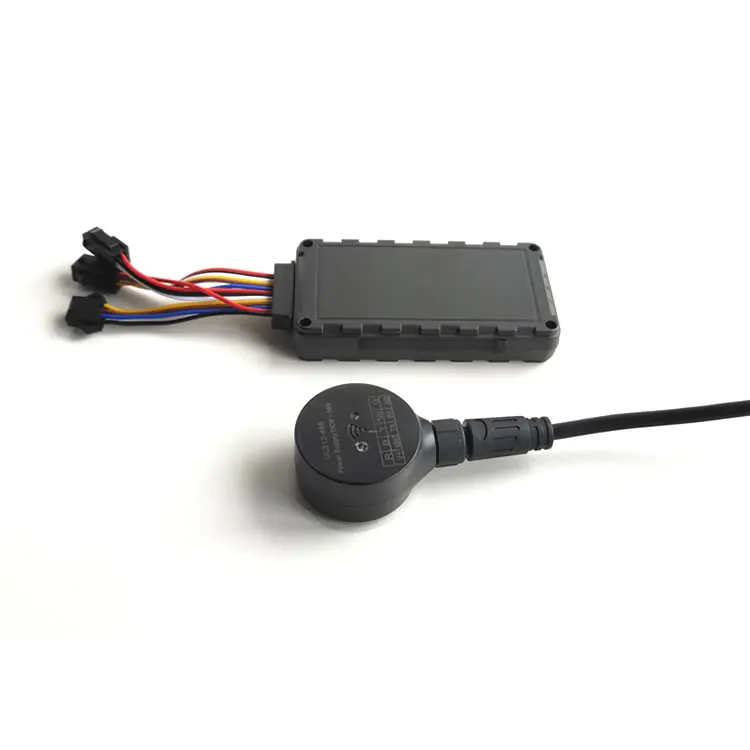 Ultrasonic Fuel Level Sensor with 4G GPS Tracker External GPS Antenna Support Generate Fuel Report Online CMSV6 Wialon Platform