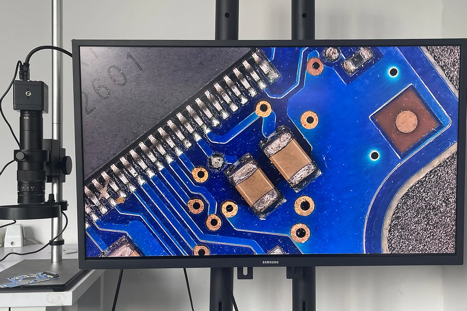 Einstellbares 180X 120X 300X 200X 130X Zoom C-Mount-Objektiv 0,7X~4,5X Vergrößerung 25mm für HDMI USB Industrie-Videomikroskopkamera – Detail 31