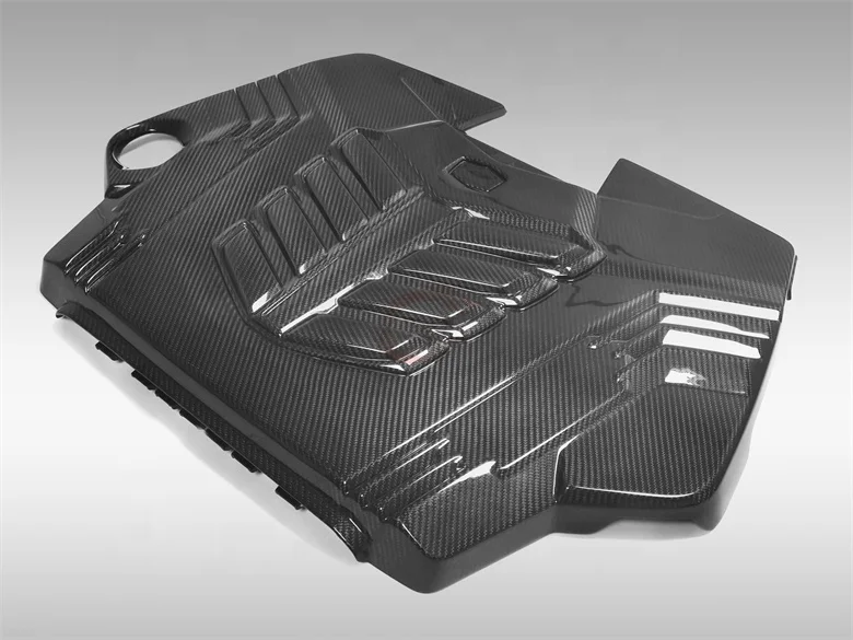 

Обновленный сухой капот из углеродного волокна в стиле OEM для Lamborghini URUS, новый сорт с винтами в комплекте