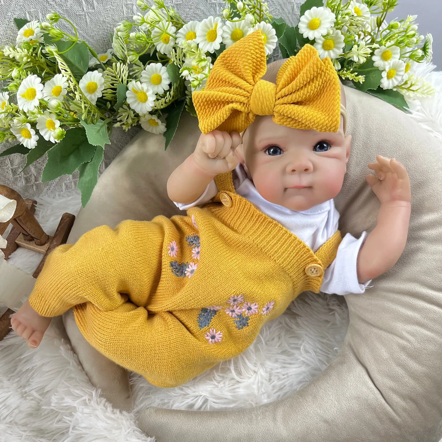 BZDOLL 18-calowa Realistyczna Lalka Reborn z Materiałowym Ciałem 45cm, Tekstura Skóry 3D, Lalka Modowa, Prezent Urodzinowy dla Dziewczynek