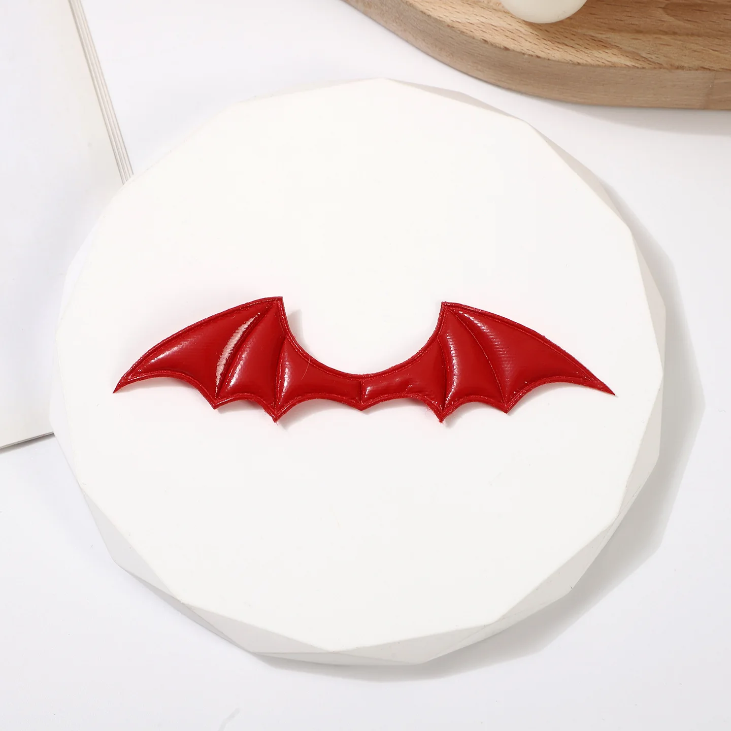 50 Stück/Los 10*2,5CM Dämonische Fledermausflügel Gepolsterte Applikationen für DIY Halloween-Kostüm Vampir-Haarspangen-Dekoration Patch – Detail 5