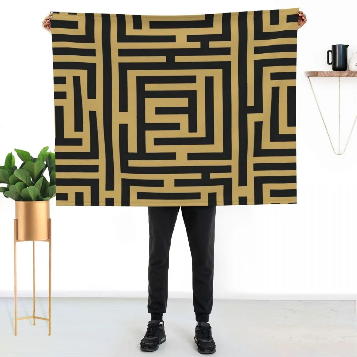 ?Aztec Black and Gold Pattern Geometric Throw Blanket Travel Furry Weighted Sleeping Bag Large Blankets