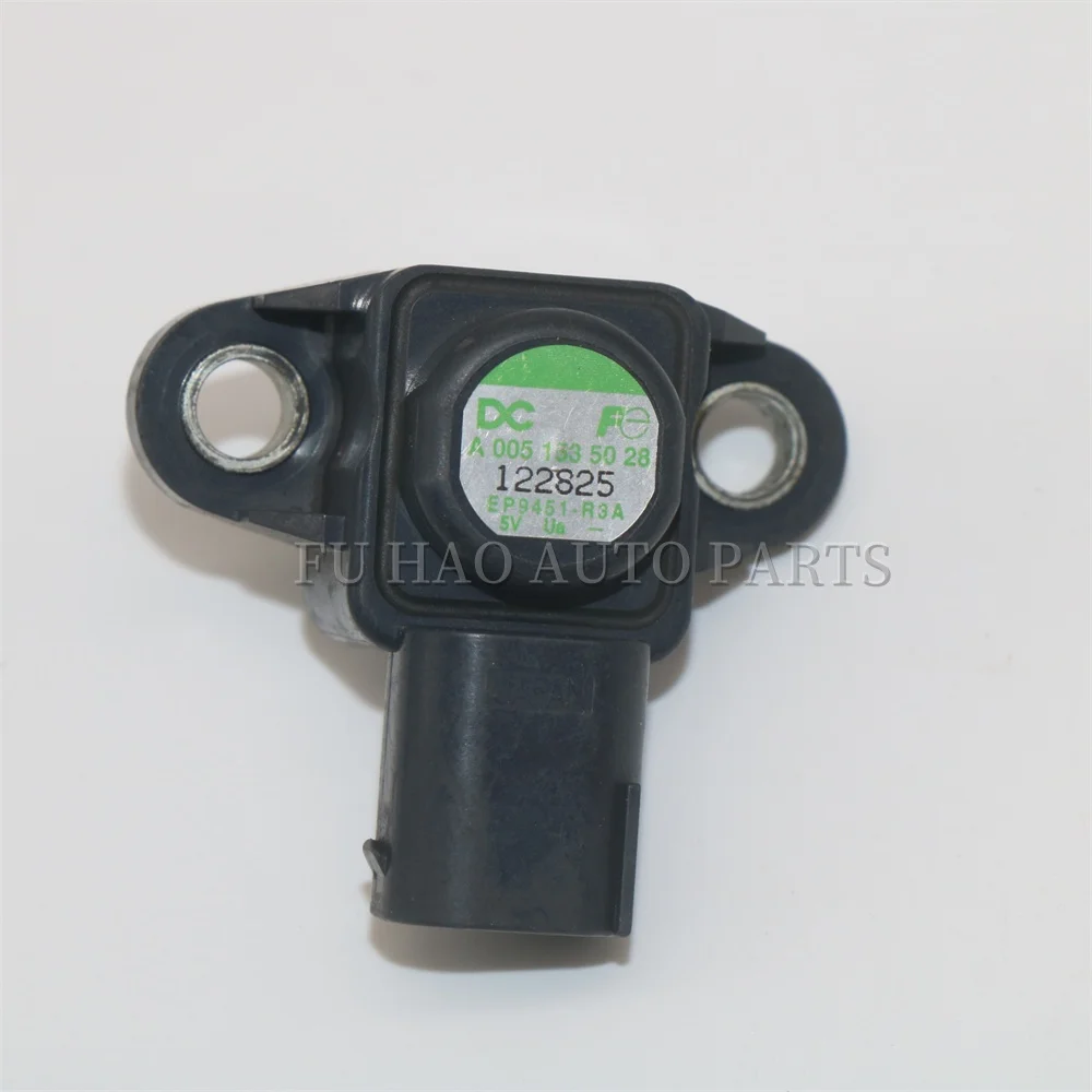 A0051535028 MAP Manifold Absolute Pressure Sensor for Mercedes E350 GL350 Chrysler CrossFire Dodge Sprinter Jeep Liberty