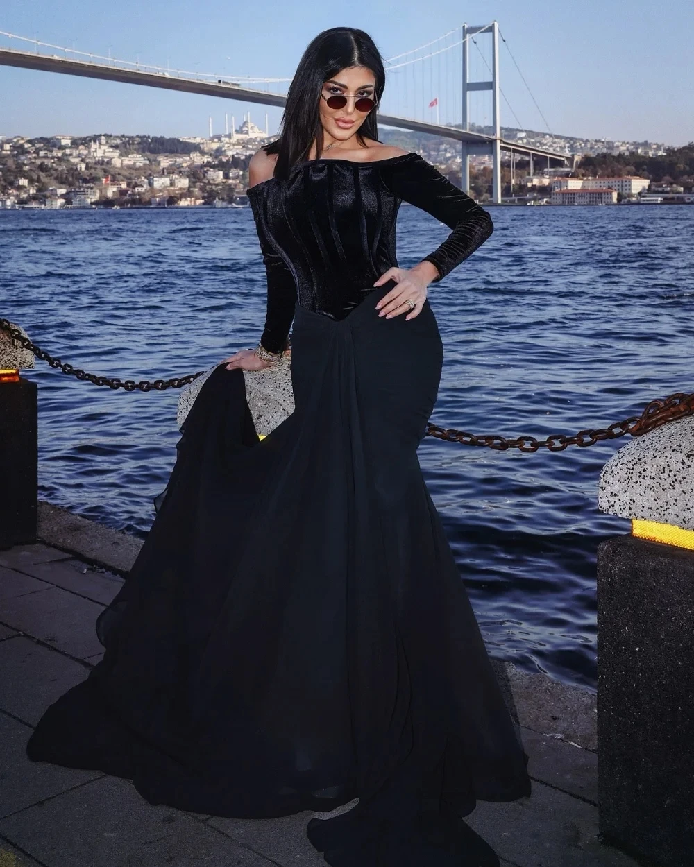 

Black Long Sleeves Bespoke Occasion Gown Evening Dresses Pastrol Unisex Jersey Retro Dubai Saudi Arabic Israel Prom Customized