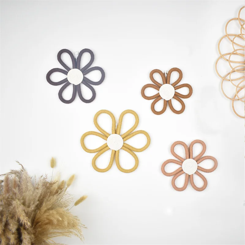 Boho Daisy Flower Ornaments Wall Hanging Decoration Nordic Hand Woven Floral Baby Kids Room Nursery Decor Girls Dorm Photo Props