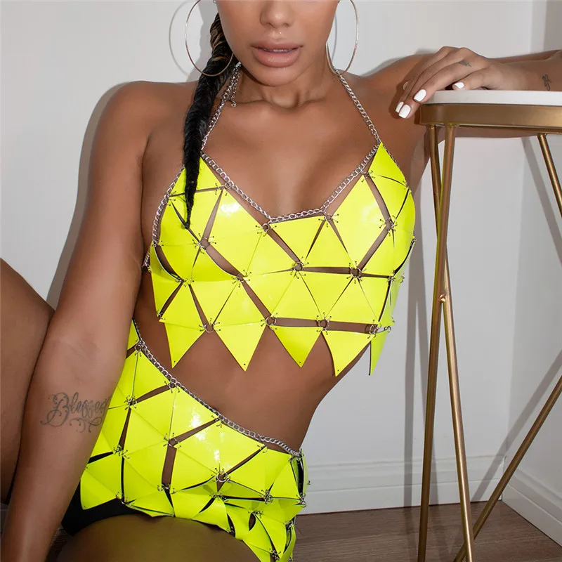 

Сексуальные майки с открытой спиной, открытые мини-юбки, музыкальный фестиваль, рейв, пляжная вечеринка, наряды в стиле панк, гот, искусственная кожа, комплекты из 2 предметов с мокрым эффектом