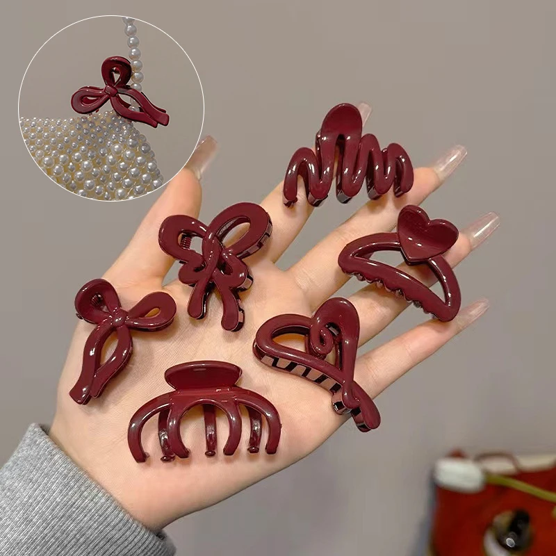 2Pcs Christmas And New Year Wine Red Geometry Hair Claw Shark Clip For Woman Elegant Versatile Hairpin Fashion Hair Accessories