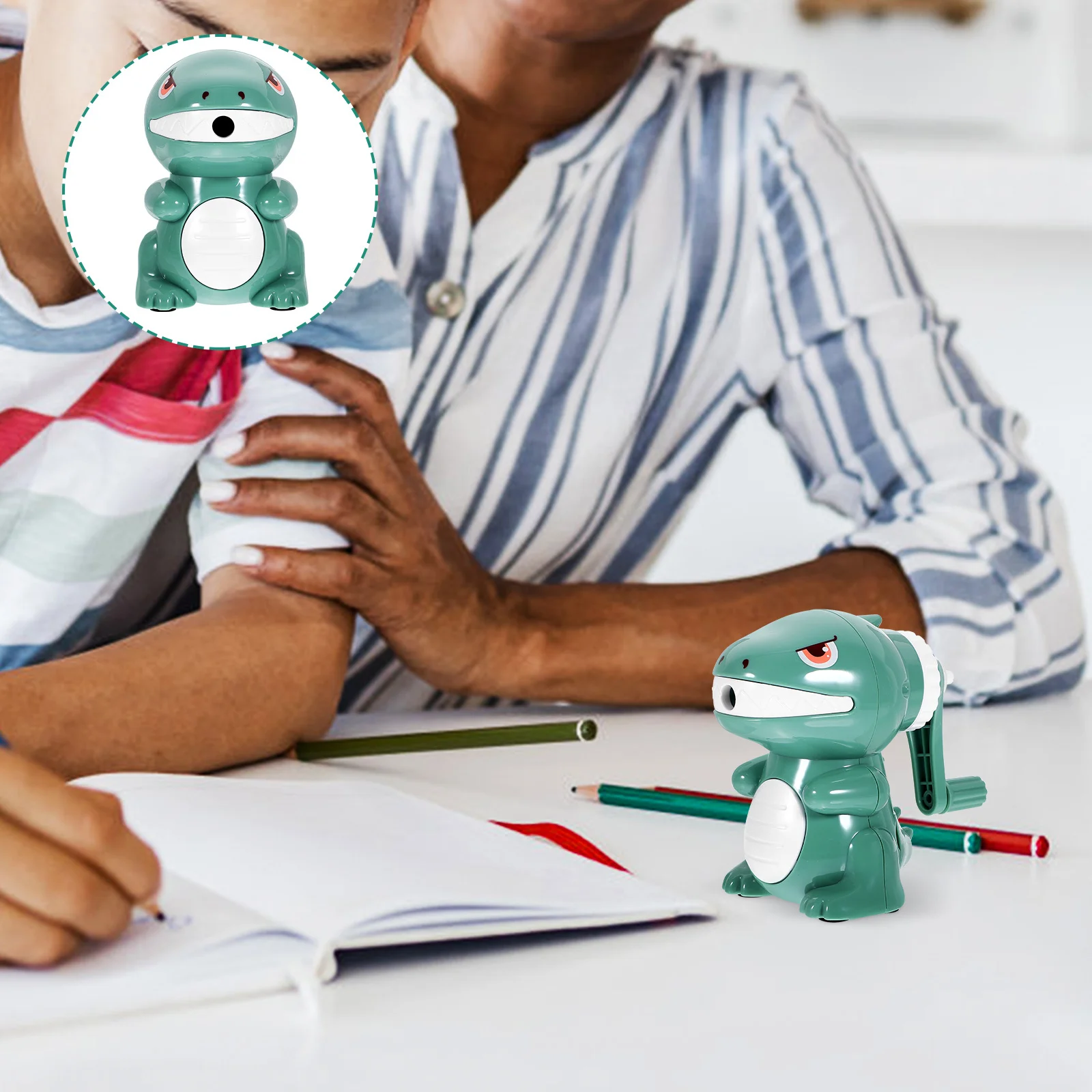 

Cartoon Dinosaur Manual Pencil Sharpener Lightweight Plastic Hand Crank Sharpener Portable School Supplies Manual Sharpeners