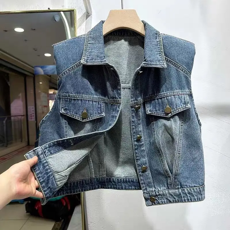 2023 Autumn Women's Short Vest Korean Version Loose Slim Sweetheart Collar Design Feel Denim Sleeveless Tank Top Female Outwear