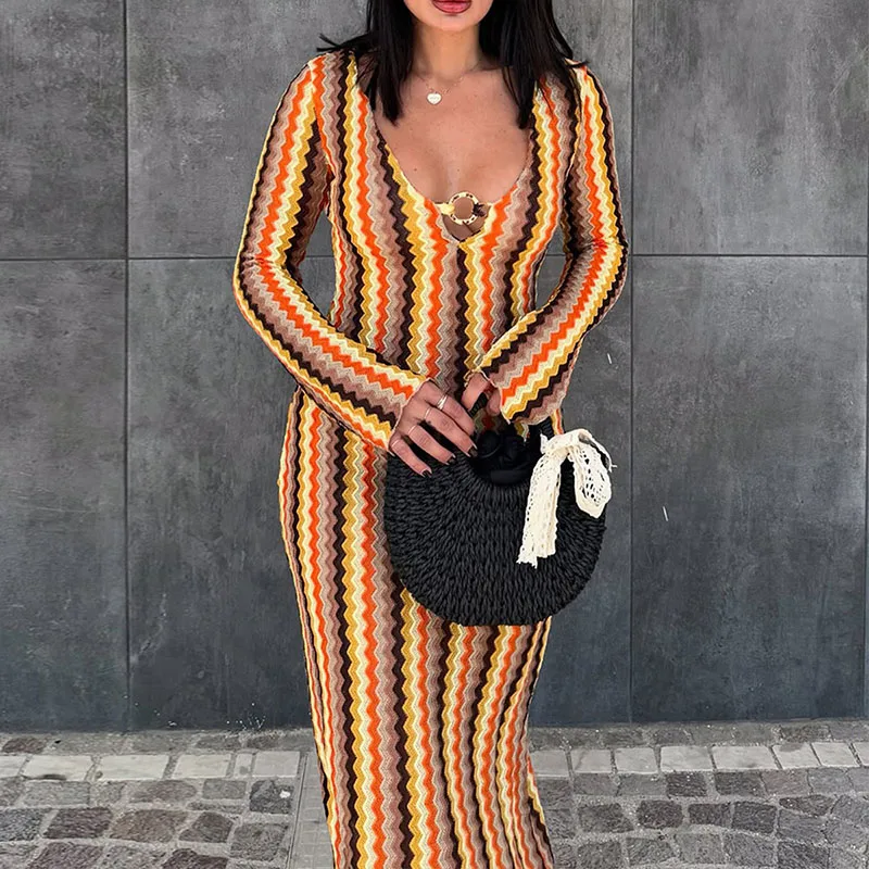 Nuevo vestido estampado de rayas dulces de otoño elegante vestido envolvente de cintura alta a la cadera vestido informal de corte bajo con cuello en V vestido de punto de manga larga