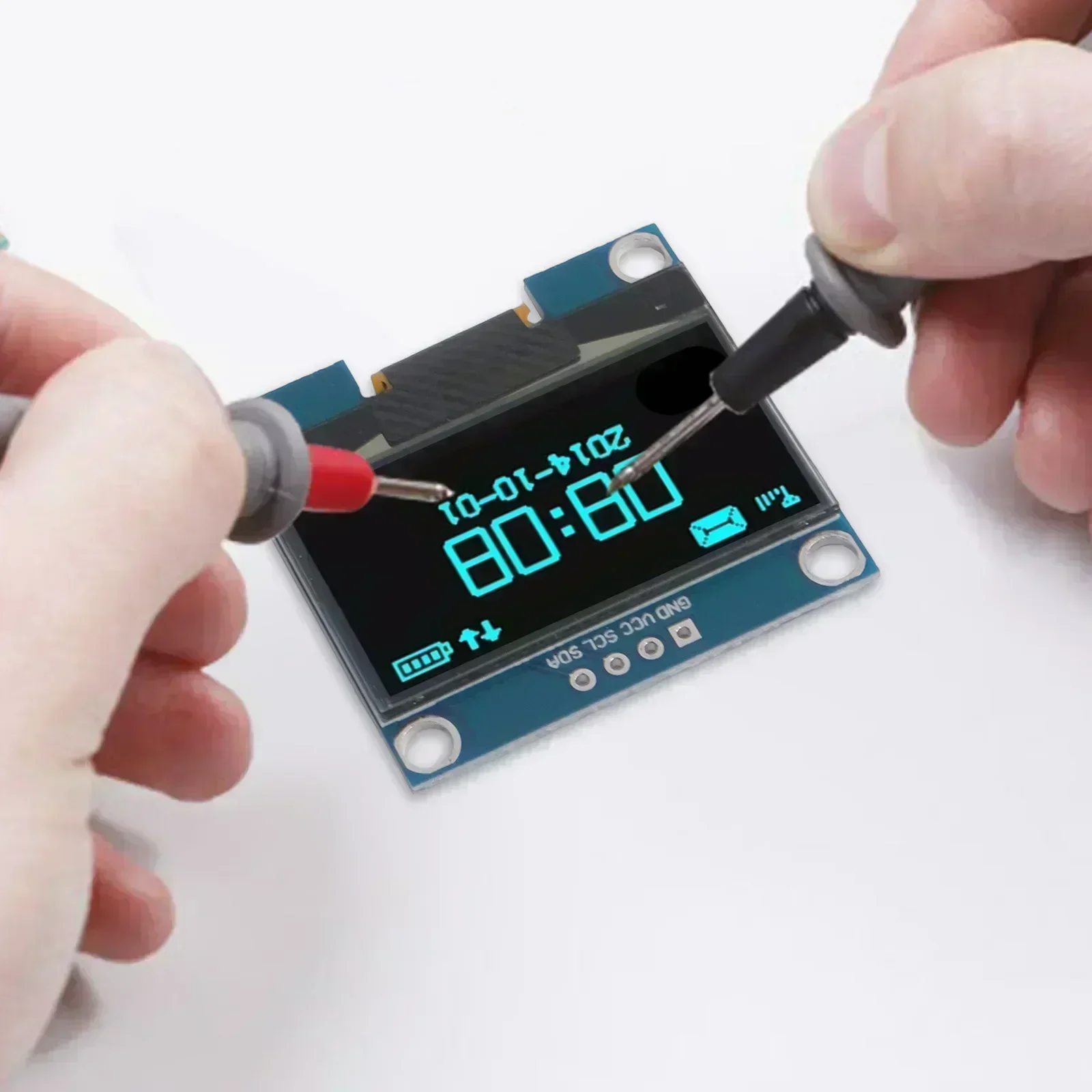 

Инновационная технология самостоятельной освещения в 1, 3-дюймовом модуле OLED-дисплея, предназначенная для разрешения экранов I2C 128x64