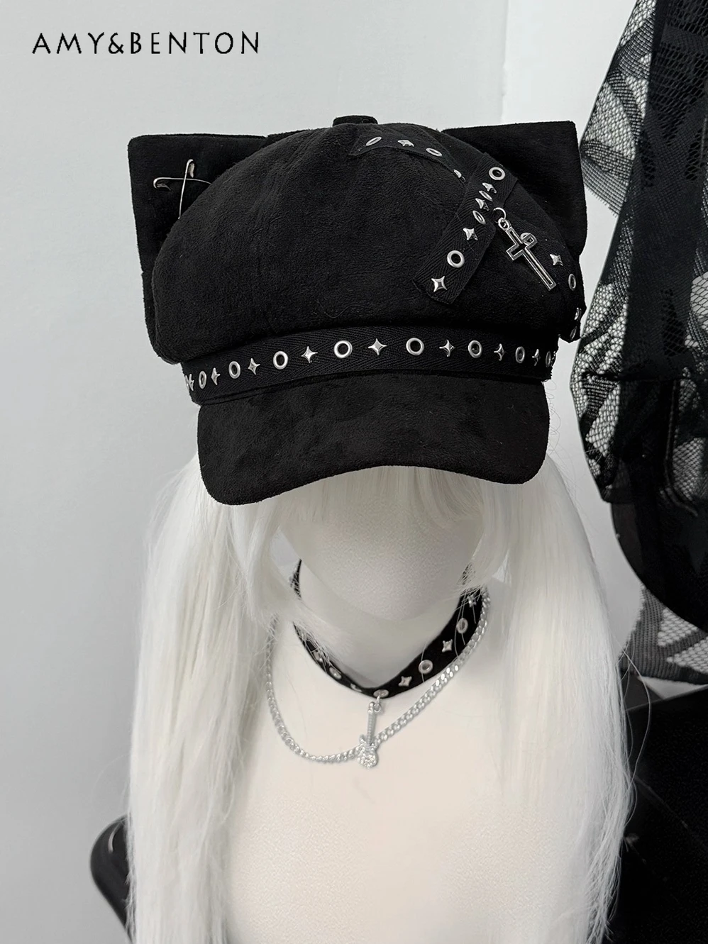 

Original Street Punk Style Rivet Cross Cat Ear Beret Dark Subculture Cute Cartoon Beret Hat Versatile Casual Y2K Hats for Women