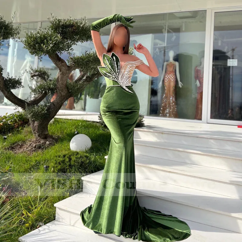 Sexy Green Velvet Evening Dresses With Crystals 2024 Elegant Prom Dress Robes De Soirée Custom( without glove )