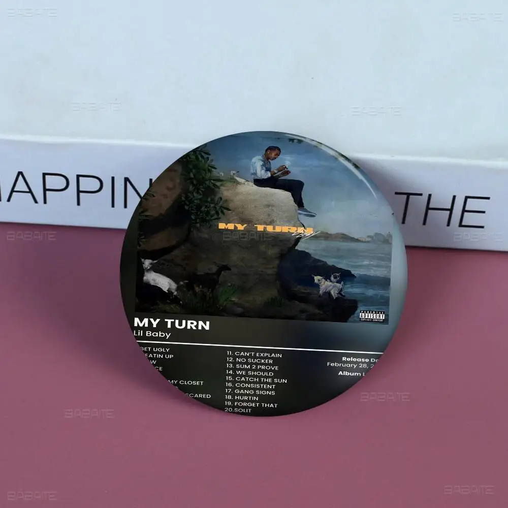 ألبوم موسيقى البوب الراب ليل الطفل لينة زر دبوس شارة معدنية مستديرة التلبيب دبوس أجزاء هدية أصدقاء طفل المجوهرات