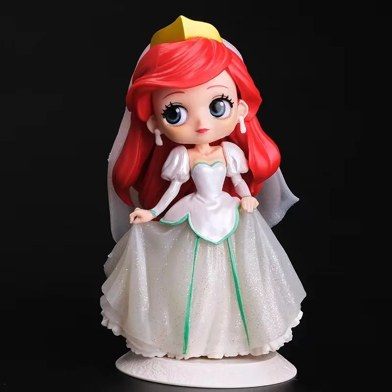Disney Matrimonio Principessa Bellezza Biancaneve Ariel Cenerentola Sposa Modello Decorazione desktop animata Action figure a mano