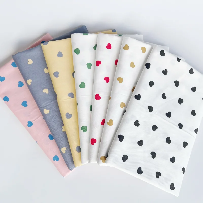160x50cm Small Love Pure Cotton Twill Printed Sewing Fabric, Handmade Tablecloth, Cloth for Making Bed Sheet, Duvet