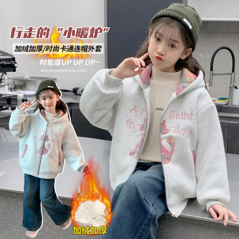 

Girls' Cotton-Padded Jacket with Cartoon Embroidery Teen Girls Cotton Jacket New Trend 2026