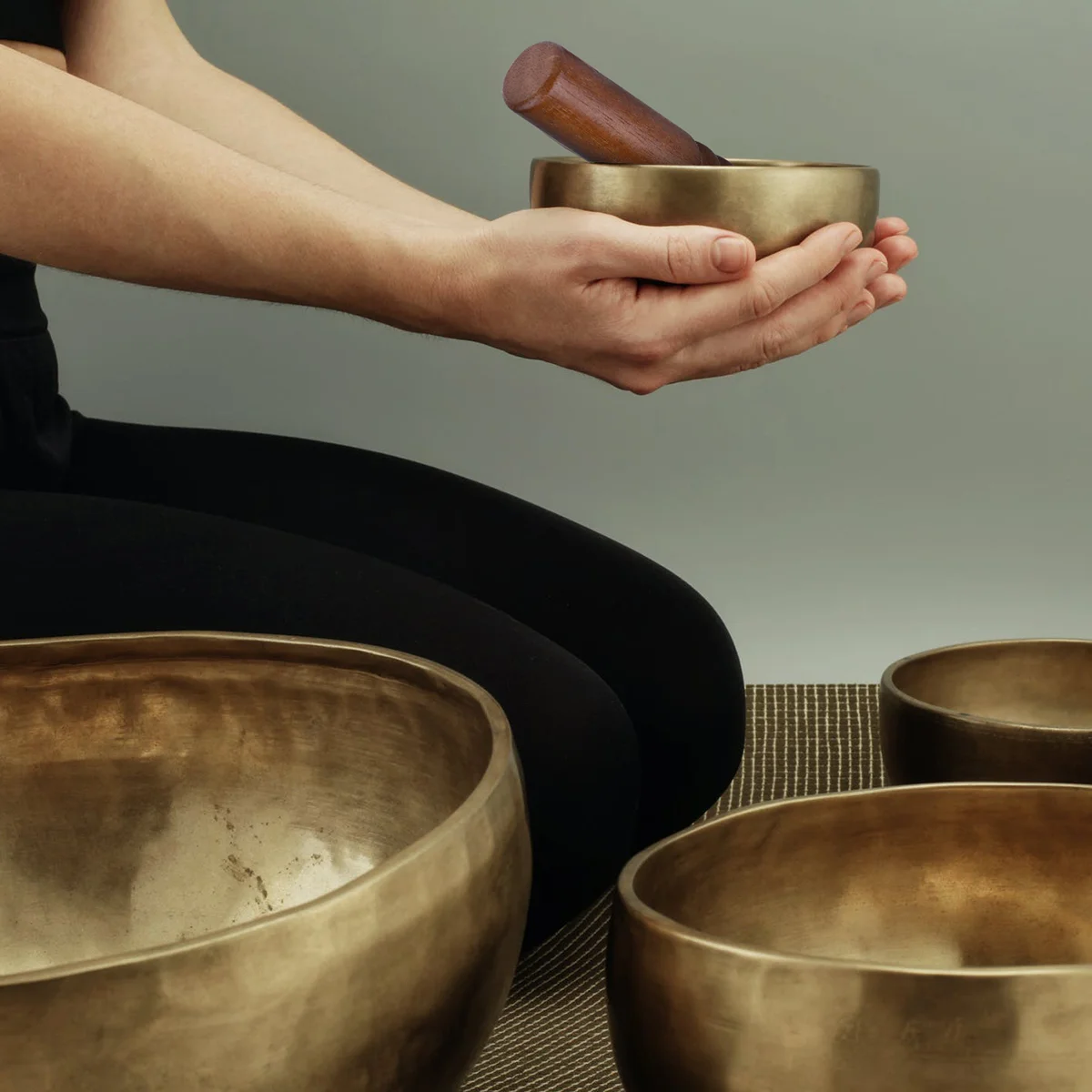 1pc Singing Bowl Striker Buddha Sound Bowl Mallet Gong Mallet (Medium Size) Singing Bowl Mallet Striker for Buddha Sound Bowl