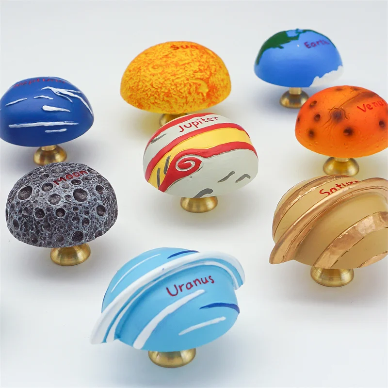 Cute Cartoon Planet Handle Single-hole Drawer Door Knob Brass Base Decor Handles For Wardrobe Kitchen Cabinet Cupboard Pulls Diy