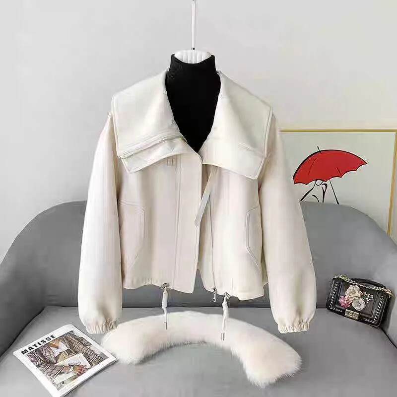 كبير الفراء طوق أسفل سترة قطن المرأة قصيرة 2025 شتاء جديد دافئ وبارد مقاومة الراقية سترة معطف فرو الغزلان