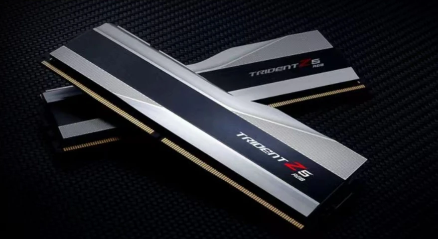 Fréquence DDR5 6400, manchon de mémoire de bureau 32 Go Magic Halberd RGB Light Bar C32