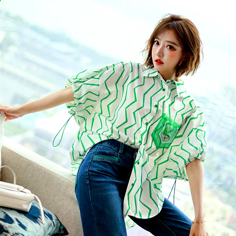 

Loose Women's Feminino Green Stripped Print Blouses Shirts Nice Pockets Lantern Sleeve Casual Young Ladies Shirts Tops NZ162
