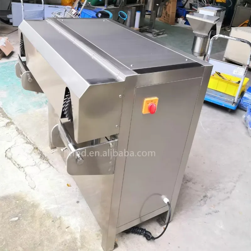Dry Coconut Shell Peeling Machine Fruit & Vegetable De Shelling Coconut Husk Remover Peeling Machine Coconut Desheller