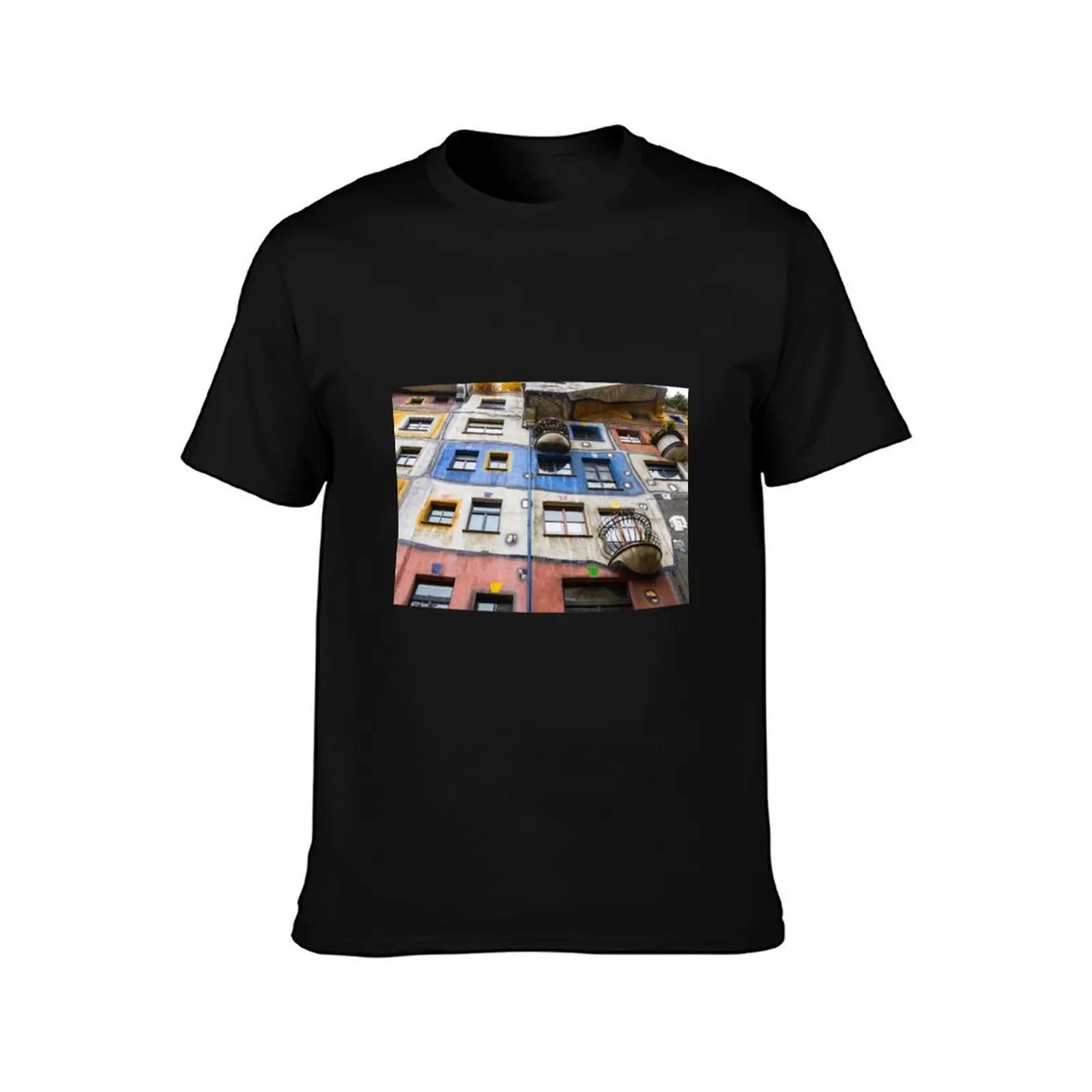 Hundertwasser house in Vienna T-Shirt Simple Line Art Print Tee T-Shirt