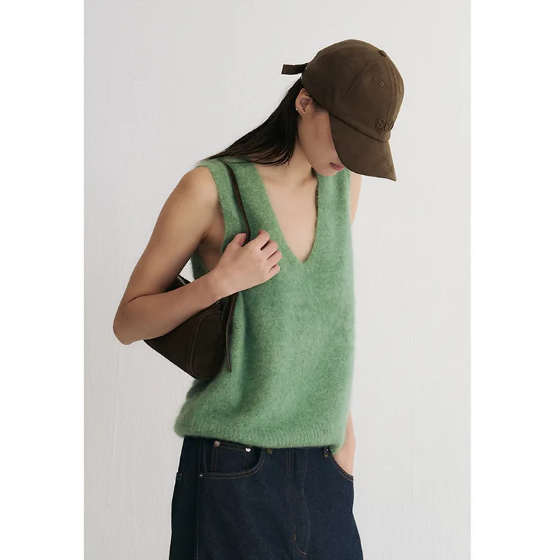 

Women V-neck Brushed Wool Sweater Vest Autumn Women Soft Warm Loose Wool Cashmere Knitted Vest
