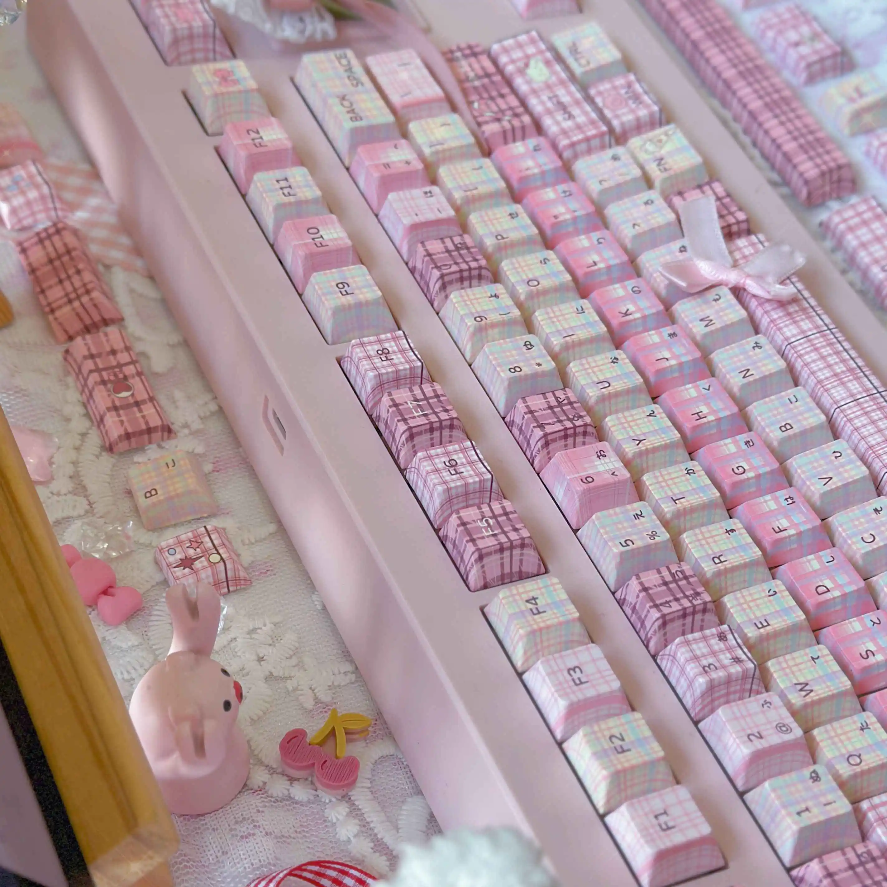 128 tasti Ragazza Rosa Copritasti PBT a sublimazione di calore Profilo Cherry Copritasti personalizzati per tastiera meccanica da gioco MX Switch