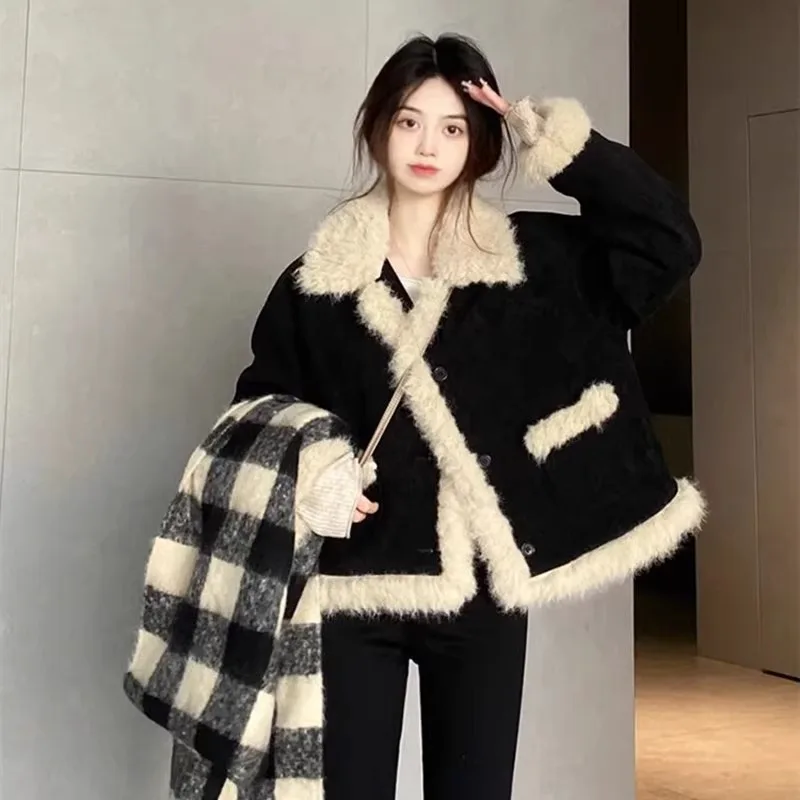 

Women Blend Cotton Coat 2025 Winter New Women's Tweed Style Lamb Wool Coat Black Corduroy Eco Friendly Faux Fur Fluffy Top
