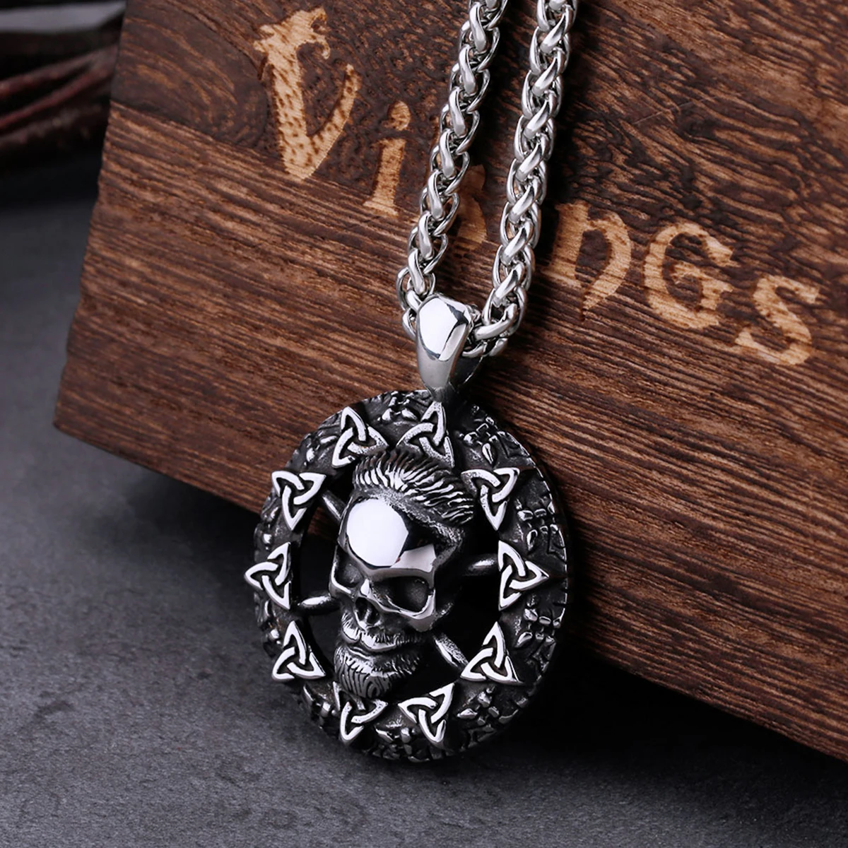 

Stainless Steel Viking Warrior Men Necklace Skull Celtic Knot Hip Hop Charm Biker Amulet Pendant Jewelry Goth As Men's Gift