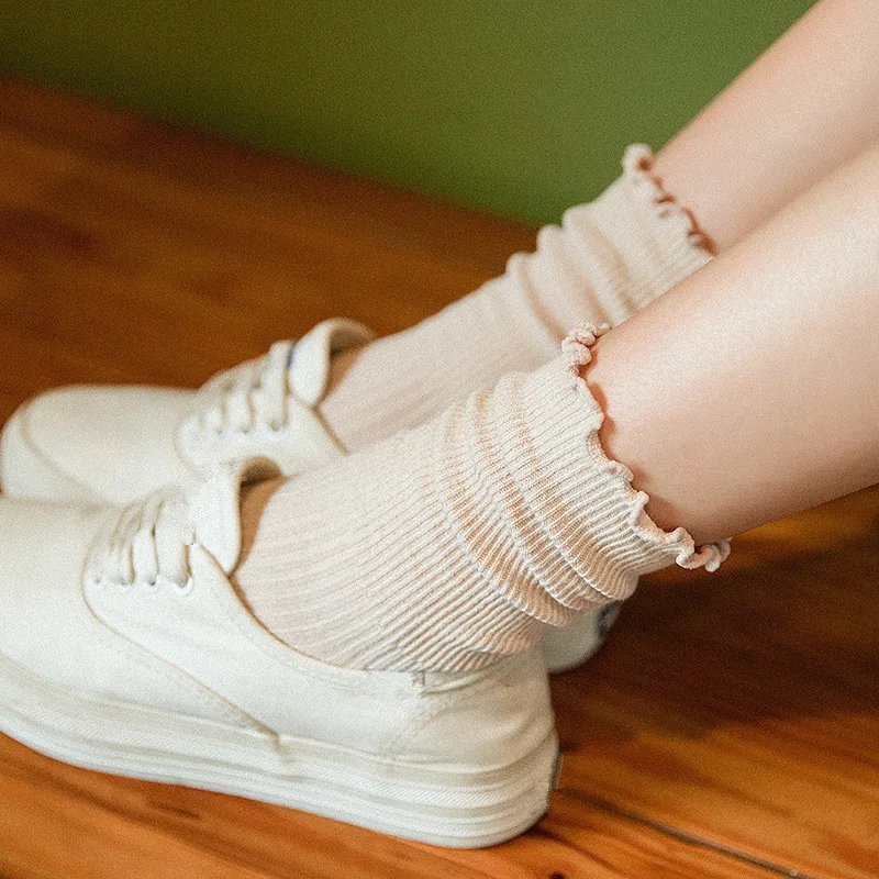 1 Cặp Thời Trang Nữ Len Nam Nam Thông Thoáng Dễ Thương Xuân Hạ Thu Đông Cotton Ngắn Retro Sox Quà Tặng Cho Người Phụ Nữ Hot sale